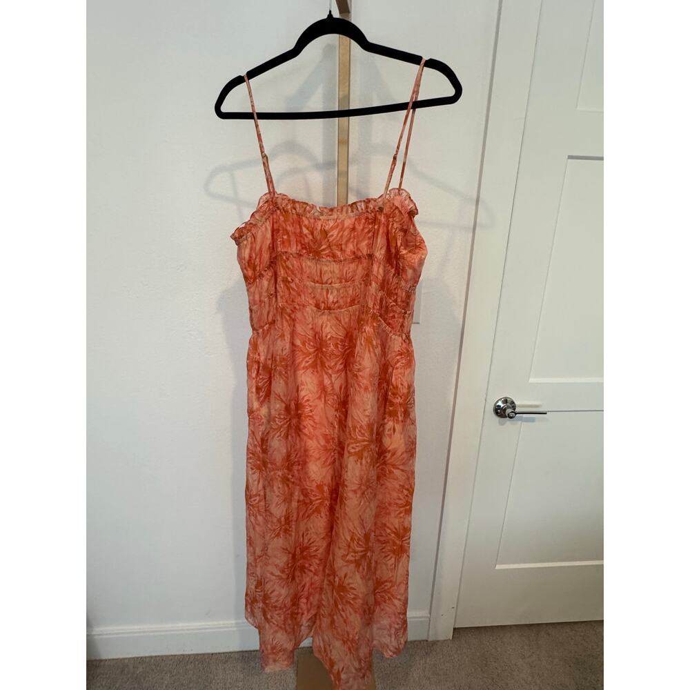 Lucy Paris | Floral Print Smocked Midi Dress - Picture 10 of 11